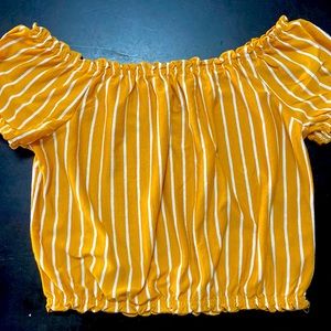 Womens crop top off shoulder shirt, from AE. Gently used